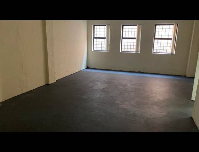 BUSINESS PROPERTY TO RENT IN MAITLAND